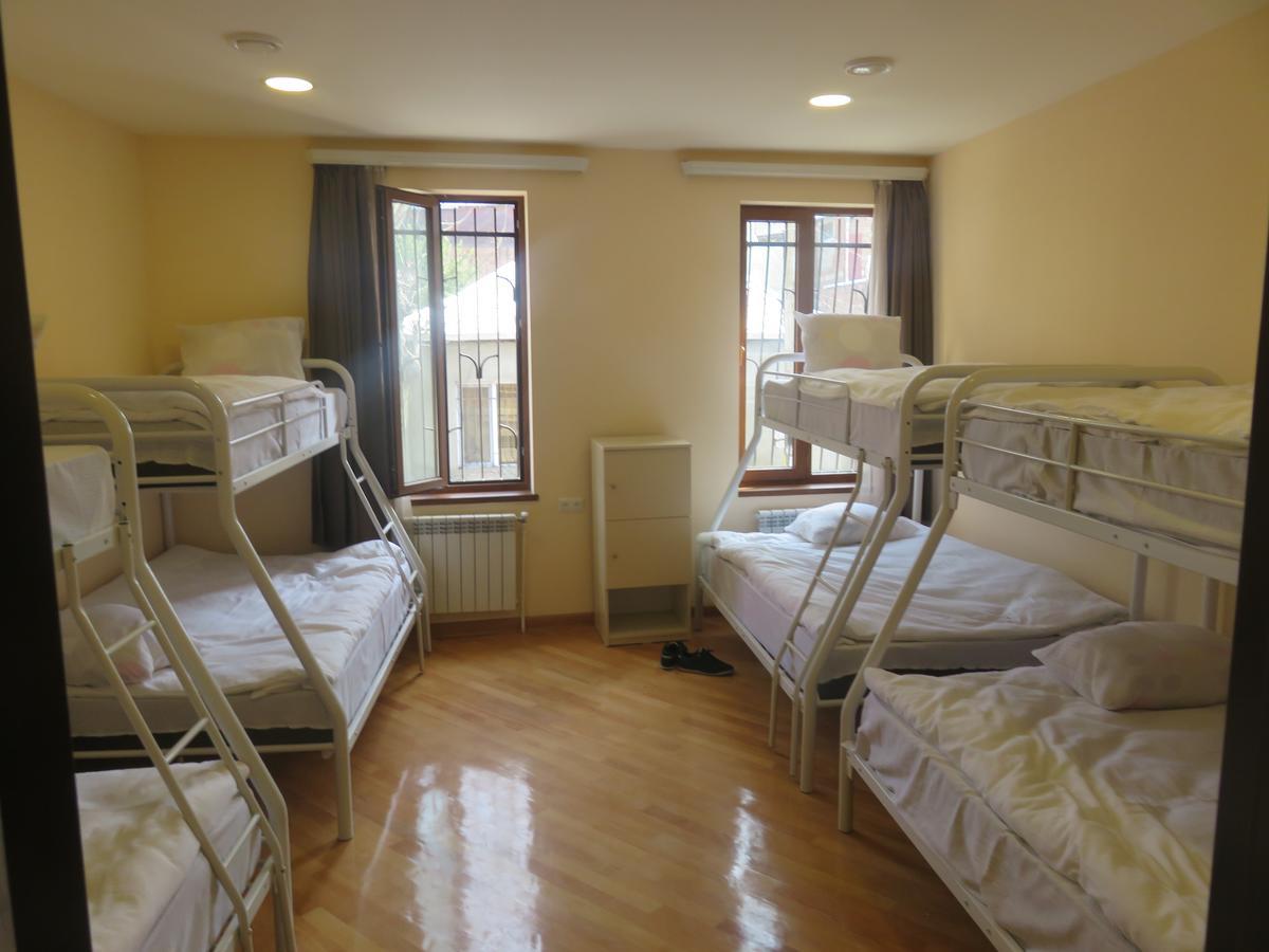 Tbilisi Viking Hostel Esterno foto