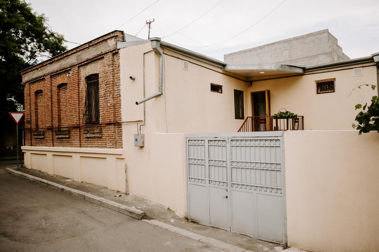 Tbilisi Viking Hostel Esterno foto